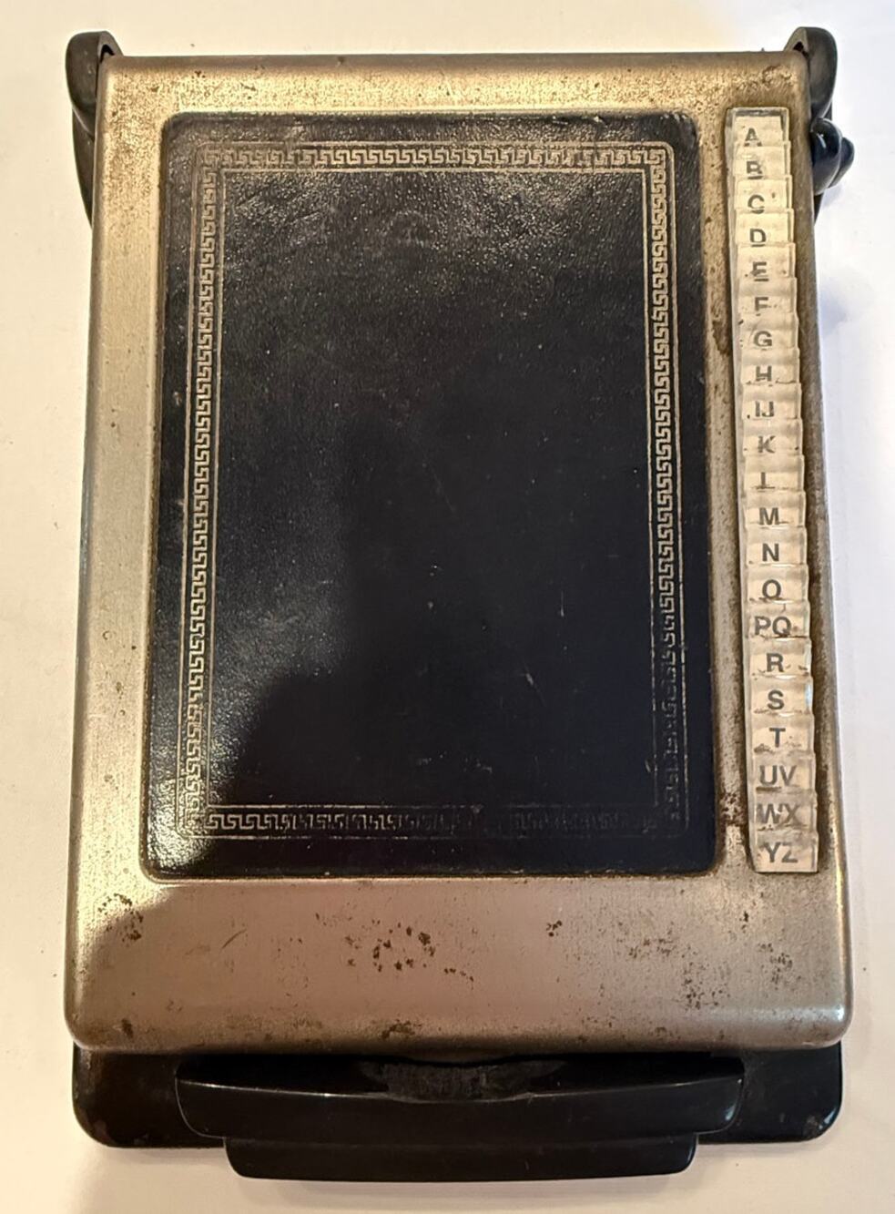 Vintage Bates Listfinder Cavalier Model Metal Flip Up Address Book